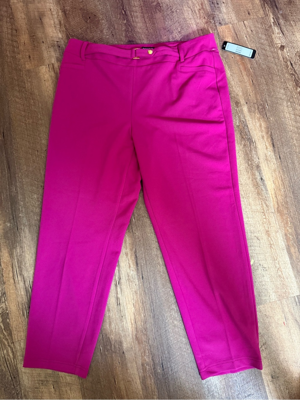Soho Apparel Bright Fuchsia Cropped Pull-On Pants